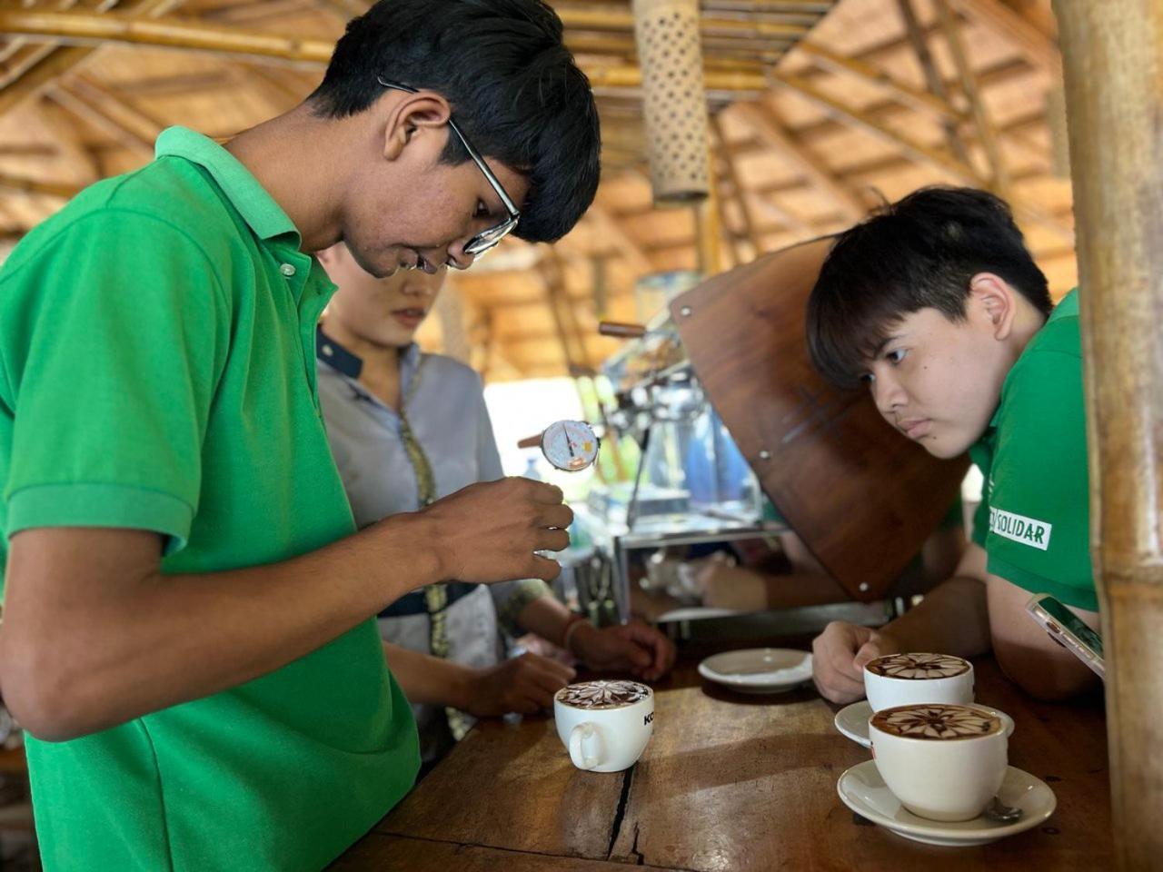 Hanchey Bamboo Resort 캄퐁 참 외부 사진