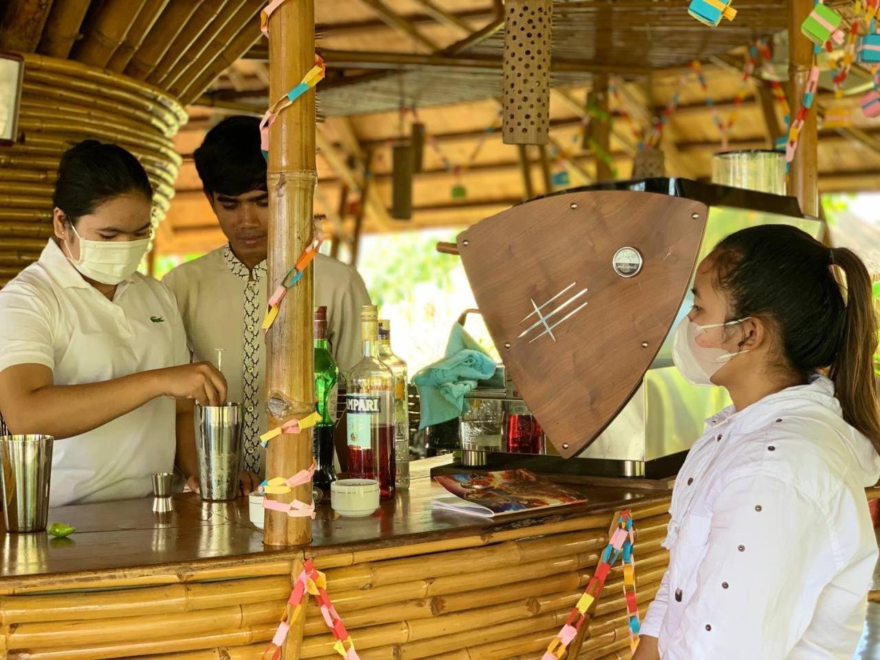 Hanchey Bamboo Resort 캄퐁 참 외부 사진