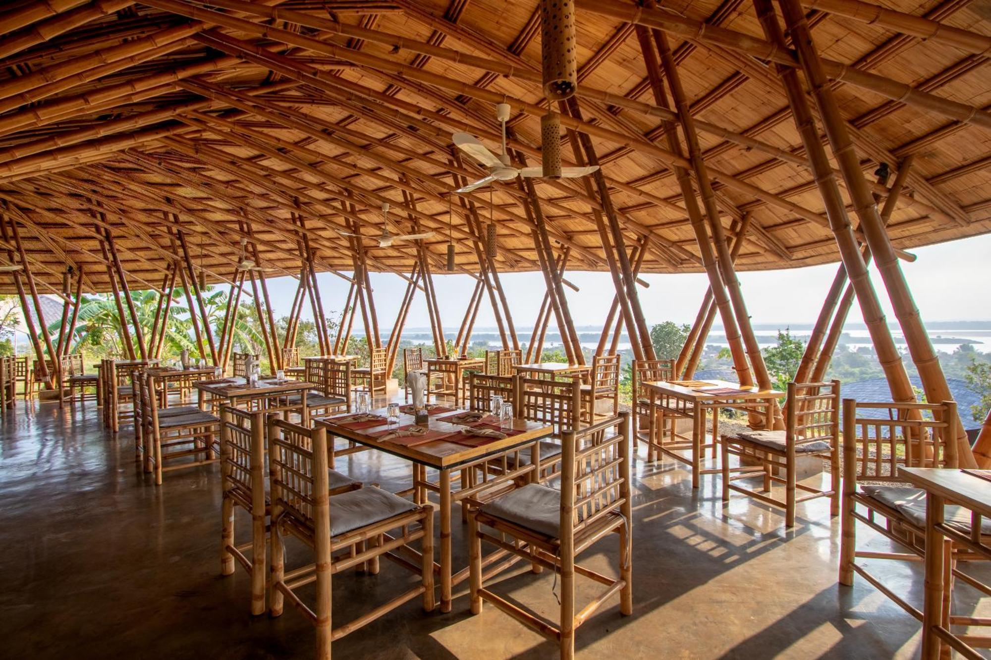 Hanchey Bamboo Resort 캄퐁 참 외부 사진