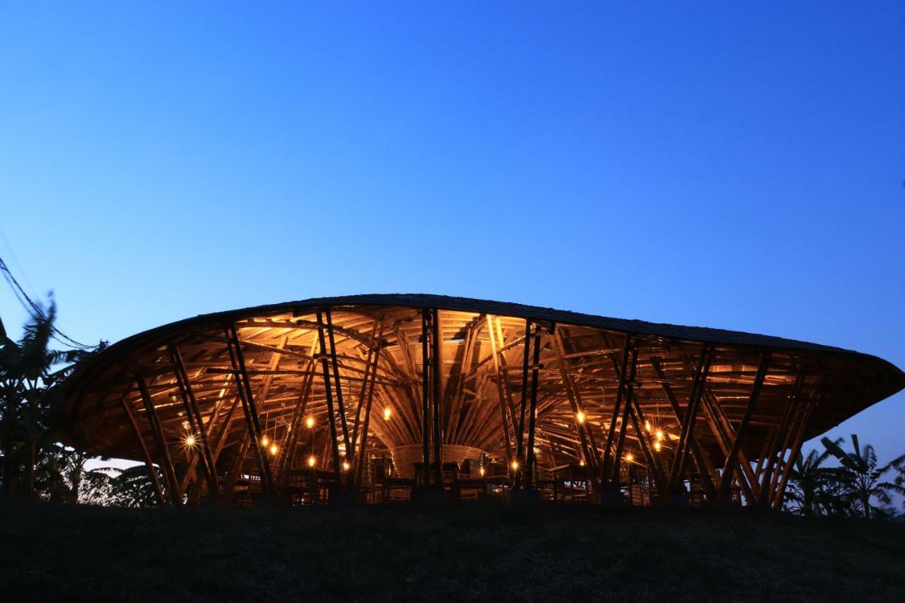 Hanchey Bamboo Resort 캄퐁 참 외부 사진